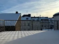 Roof terrace apartment - Right next to the pedestrian zone and Brühl Castle Park. Hotels in Brühl (NW)