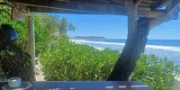 Tehinavai Bungalow: Oceanfront, Sandy and Coral Beach, Whale-Watching, Moorea - Wi-Fi