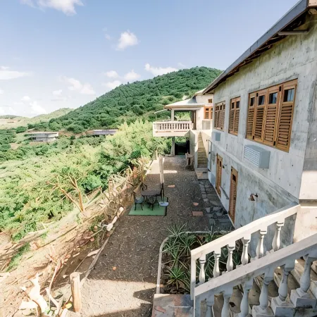 Casa 9 — Beachfront Villa with Private Heated Pool & Ocean Views @ Culebra, PR