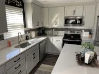 Charming 3-bedroom, 2-12/ bath house with AC, WiFi in peaceful Fortville - Wifi