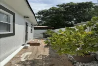 Charming 1-bedroom house in terrific Delray Beach with AC
