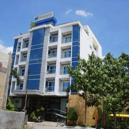 Blueberry Tourist Hotel