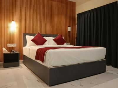 No 7 Grandeur Hotel