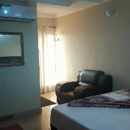 Paris Tower Hotel