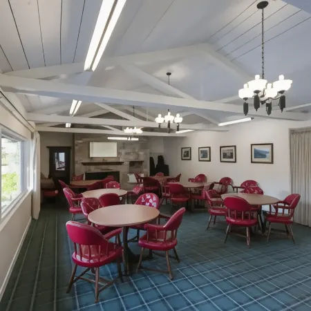 Hofsas House Hotel Отели рядом с достопримечательностью «Пляж Кармел»