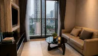 Modern Stunning City Views |3 Mins to BTS Thonglor - Private Pools