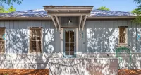 Sassy Seahorse! 200 Yards to Beach! Neighborhood Pool - Pools
