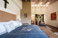 Casa Azul Lakeview Terrace Retreat in Avándaro - 4-Star