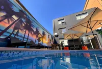 Hostal Boutique Black Cat - Pools