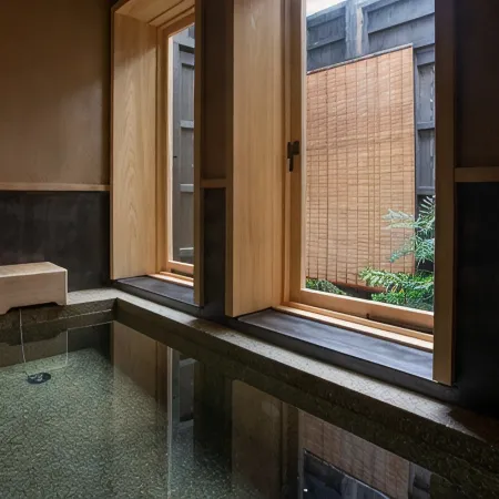 Etchu Inami Machiya Ryokan Kokarian
