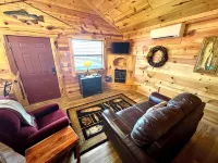 Best Catch #49 Cabin in Town, Walking Distance to the Courthouse Square. - 3つ星