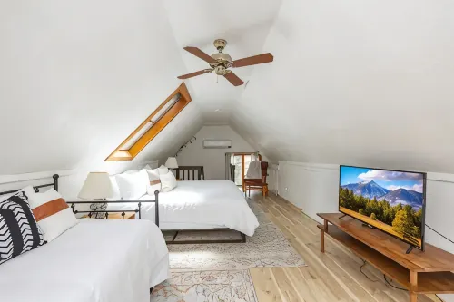 Charming Cabin close to Flagstaff, Sedona & Hiking - Alppimaja