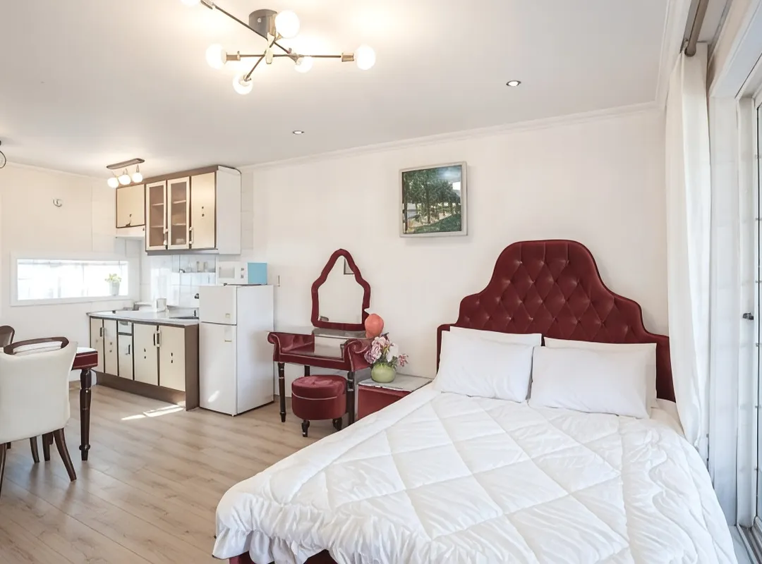 Taean Sea Fragrance Pension - Incheon