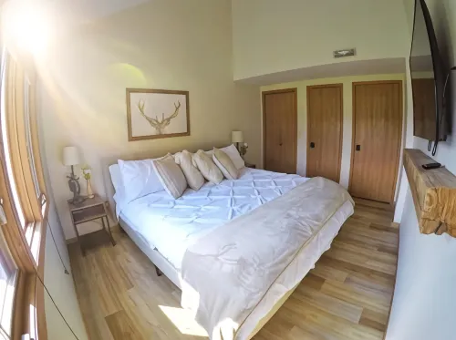 REMODELED! 2B/2B, Deck off10th GOLF Green, Dog Friendly, Pool, WIFI, in Resort! - 4 星級