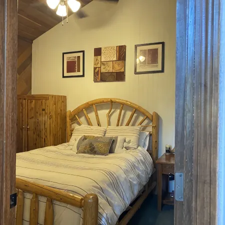 Comfy Corner Condo