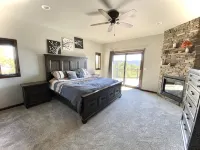 Luxury Lake House with Amazing Views of Glendo Lake and Mountains