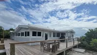 SEA'N STARS - 4 bedroom home with a panoramic view overlooking the Sea of Abaco. - Boutique
