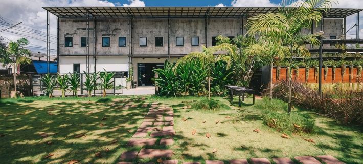 The Tree Sleep and Space Hotels in Trang