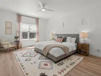 Spacious Airport Heaven - 5 Bedrooms & Hot Tub Hotels in Security-Widefield