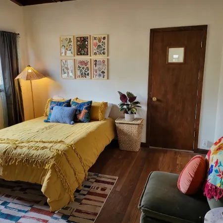 Charming 3-bedroom house located in the heart of Jackson.