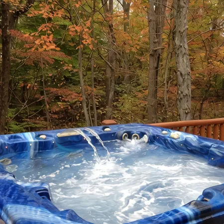 Fallen Leaf Cabin-Secluded and peaceful cabin in the Hocking Hills
