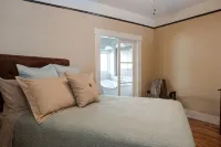 UNWIND ON VINE- A Beautiful Place to Stay and Short Walk to Downtown - 3つ星