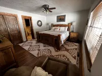 Spirit Bear Chalet: Your Home Away From Home in Angel Fire, NM - 3 ดาว