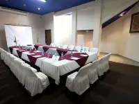 โรงแรมปลาซาคาริเบ โรงแรมใกล้ถนน Tulum Avenue