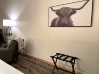 Dakota Suite in Downtown Fargo Historic Building   Pet Friendly - Homestays