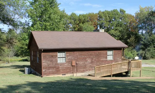 Stones Throw from Giant City Park, Wineries, Hiking, Biking, Hunting and more. - Alppimaja
