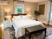 Family Friendly w/ Mountain Views, Hot Tub, Fire Pit, 4 mins to Luray Caverns - Mountain view