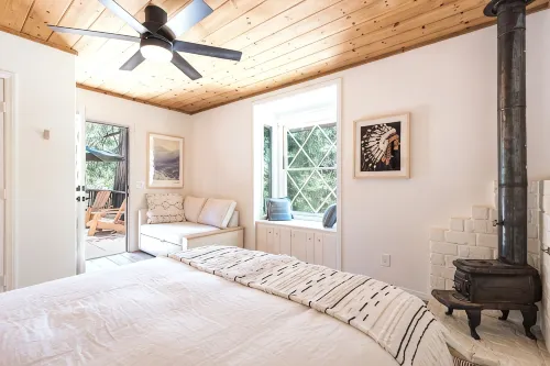 Mountain mod cabin w/ EV charging - Fernwood - 3 estrellas