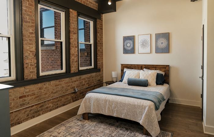 Modern Downtown Troy Loft• 2Br, Brick & Style