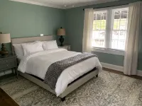Cozy Cottage on Canton Street just steps away from nightlife, shopping and parks - 무료 와이파이