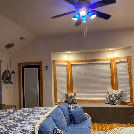 Private treetop suite in Kitty Hawk  Coastal Preserve