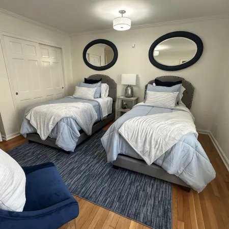 Westwood Luxury Ranch Home includes washer/dryer