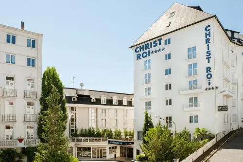 Hôtel Christ Roi - 4-Star
