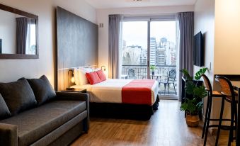 CH Recoleta Suites