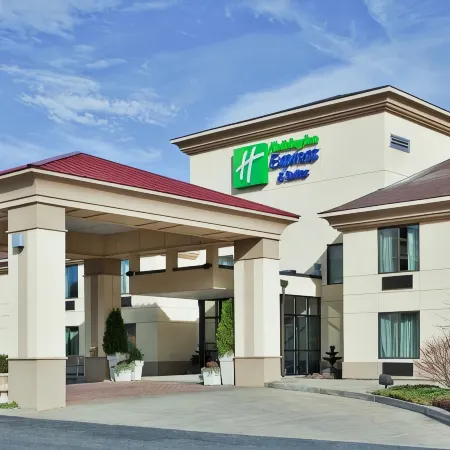 Holiday Inn Express & Suites COOPERSTOWN by IHG