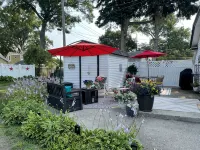 Harbor Home on Miner-An Adorable Lakeside Bungalow - Wifi