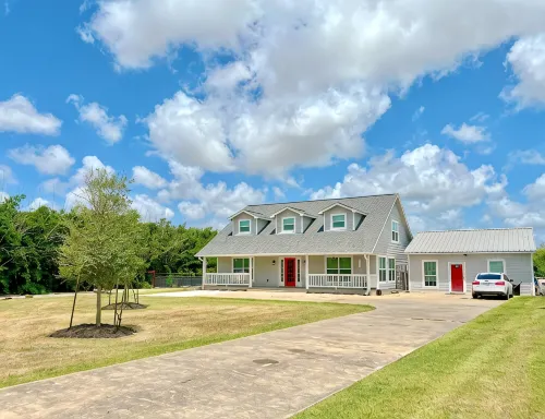 BIG FISH LODGE - 4-Star
