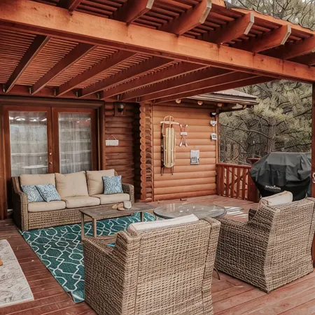 Cozy cabin in the woods. 12 min from the Angel Fire ski resort; 6 to golf course
