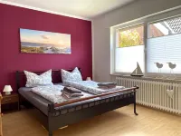 Am SielUfer: Beautiful Ground Floor Apartment in a Top Location and Right on the Waterfront - Wifi
