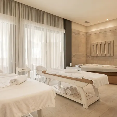 Avra Imperial Hotel