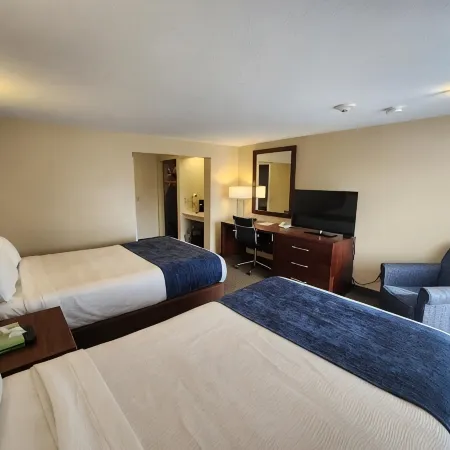 Hyannis Travel Inn