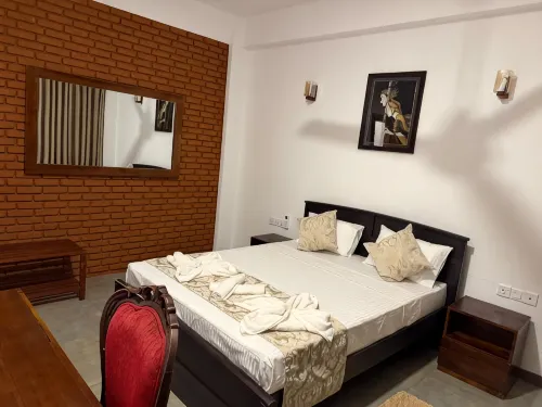 Solar Airport Hotel - 4-Star