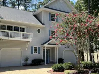 Beautiful Bethany House in Salt Pond 1.5 Miles from Beach! All Seasons Are Nice! - Wi-Fi