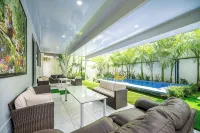 18 Bedroom PRIVATE HOME Jaco Beach, 5-Year of Excellence, VIP Concierge Services - สระว่ายน้ำส่วนตัว