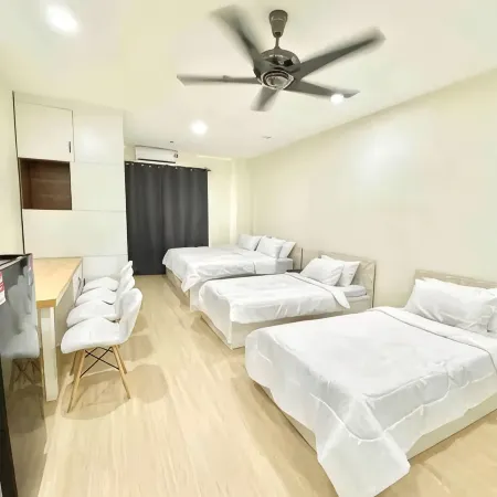 Lovely Champs Elysees Suite @ Kampar