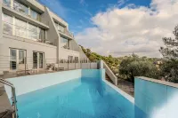 HOTIDAY Room Collection - Porto Venere - Pool